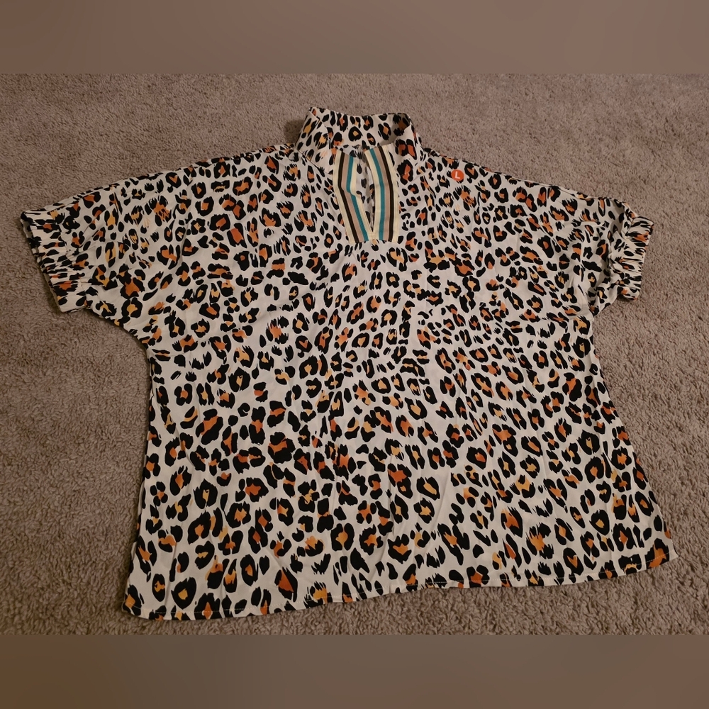 NWT Women's Boutique Leopard Print